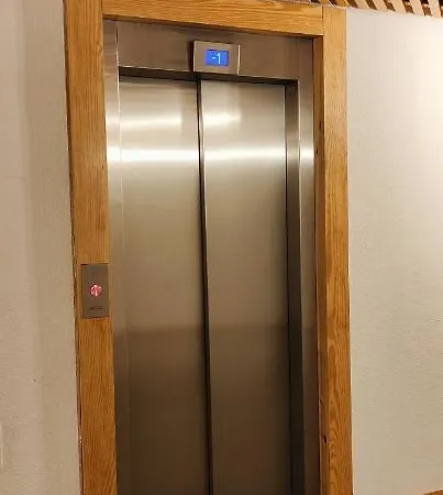 Hostdomus - Sansicario R21 Terrace Apartment