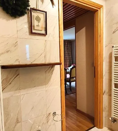 Hostdomus - Sansicario R21 Apartment