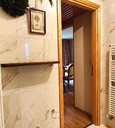 Hostdomus - Sansicario R21 Terrace Apartment