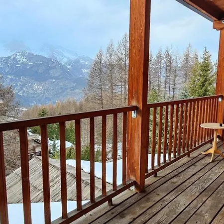 Hostdomus - Sansicario R21 Terrace Apartament *